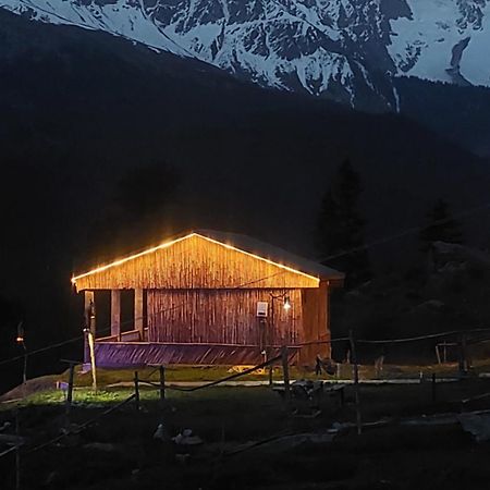 Khana Badosh Resort Kalam Esterno foto