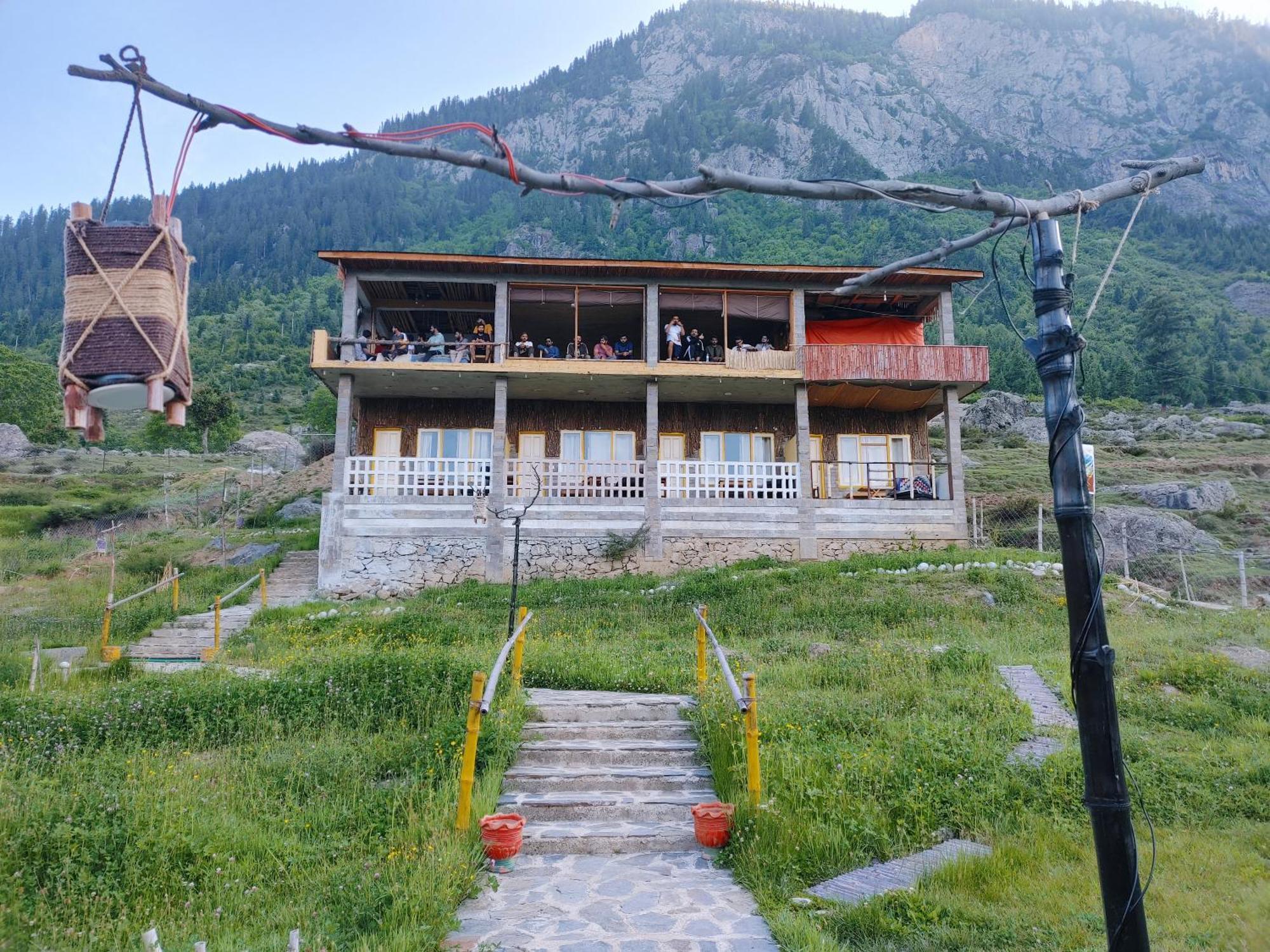 Khana Badosh Resort Kalam Esterno foto