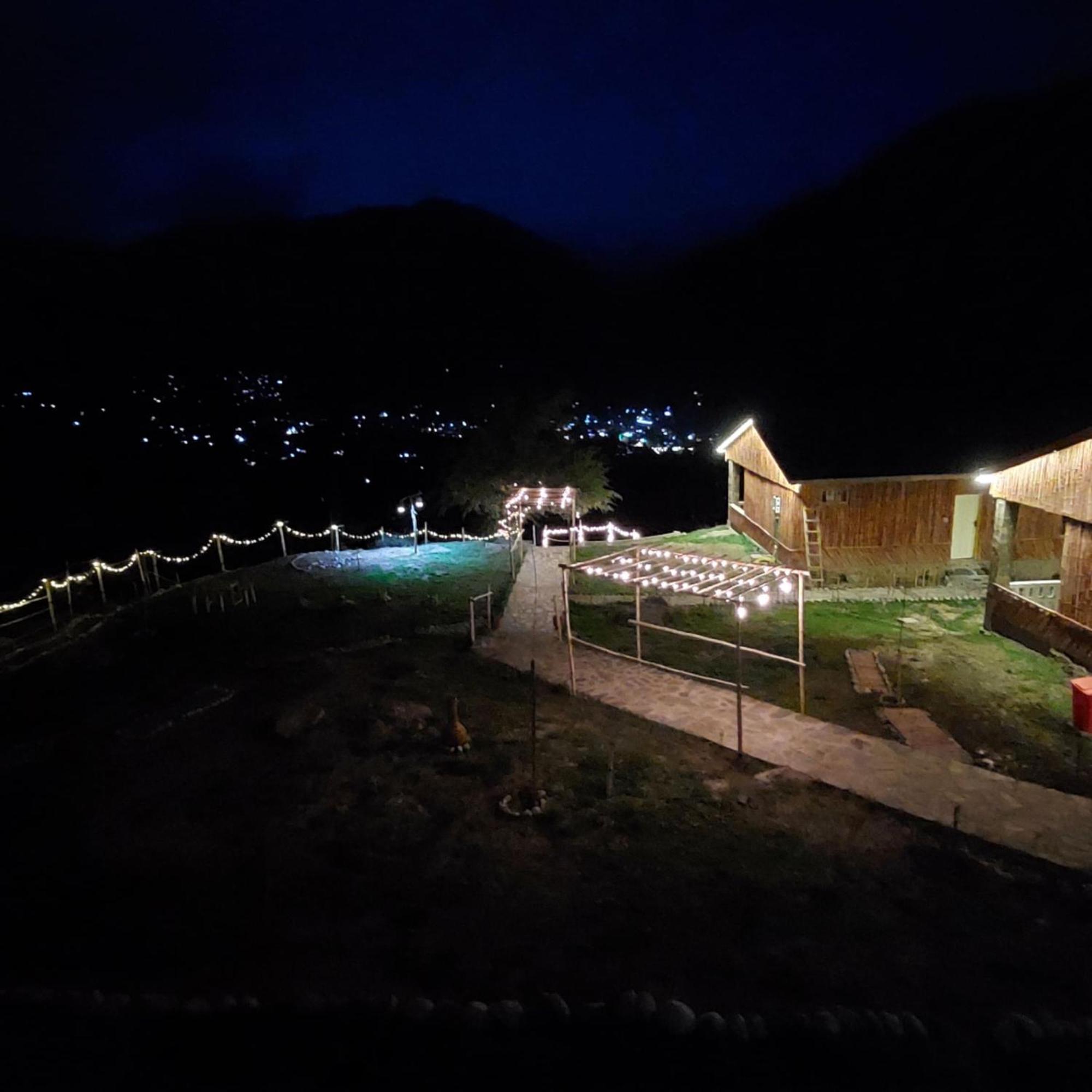 Khana Badosh Resort Kalam Esterno foto